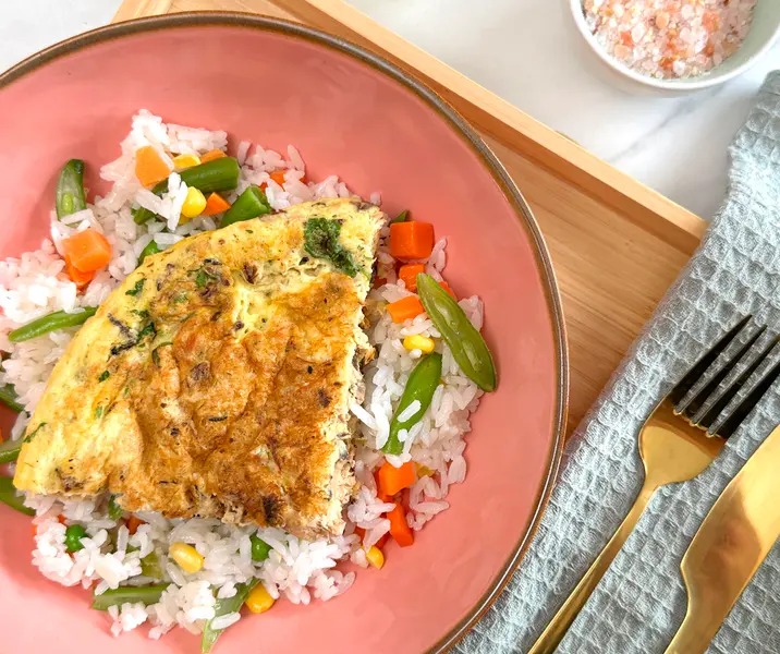 Tortilla de jurel con arroz primavera bbb