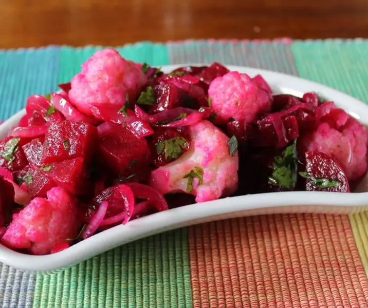 Coliflor con betarraga bbb