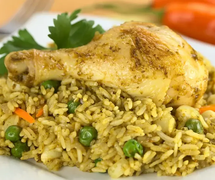 Arroz con pollo peruano thermomix
