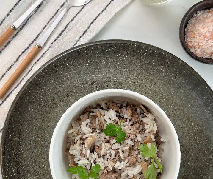 Arroz con carne molida y champiñones bbb