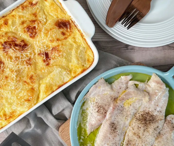 Pescado a la mantequilla con papas a la crema bbb