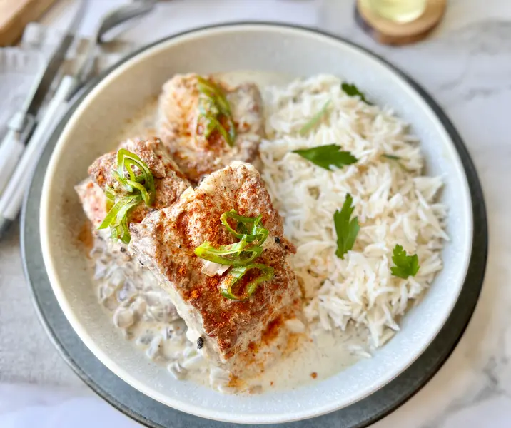 Curry verde de costillitas con arroz árabe