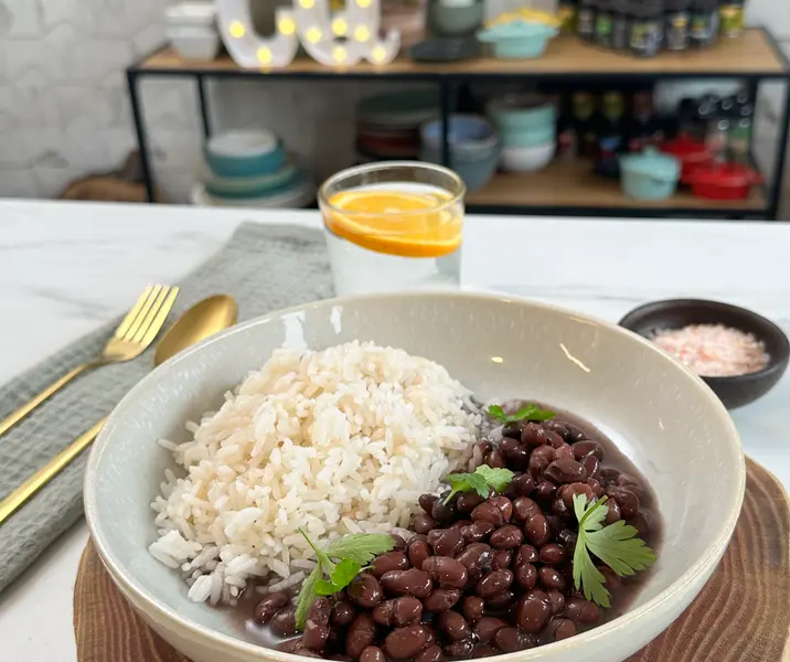 Arroz con porotos negros bbb