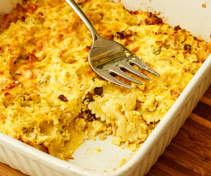 Corbatitas gratinadas en salsa de jamón y queso bbb