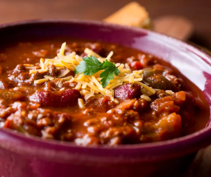 Chili de porotos negros con carne bbb