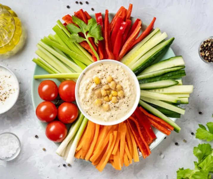 Tabla de verduras y dips