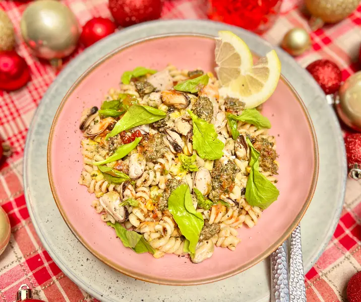 Salpicón de mariscos al pesto rosso