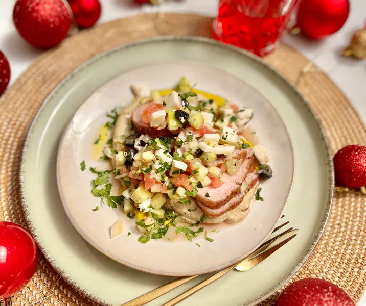 Filete de cerdo mediterráneo con baba ganoush