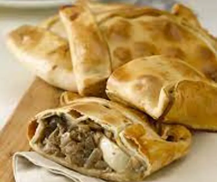 Empanada de pino maría ayuda