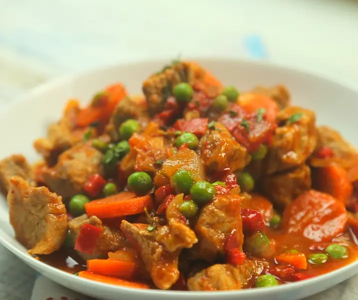 Estofado de cerdo maría ayuda