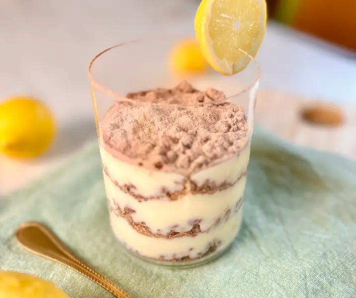 Vasito de limón crumble