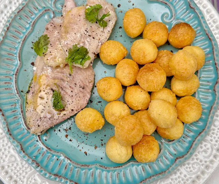 Reineta con papas duquesas sin gluten