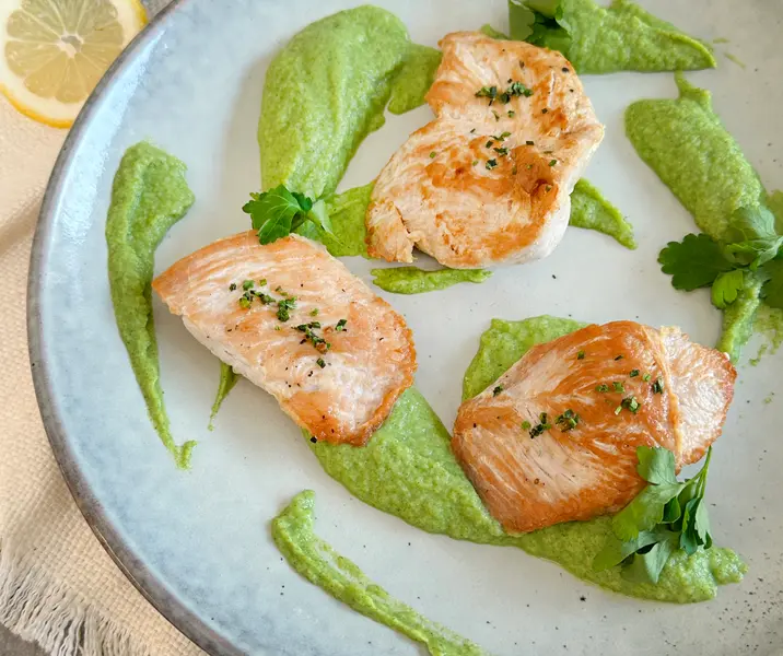 Filetitos de pavo con puré de brócoli sin gluten