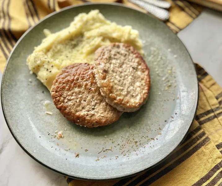 Puré de papas con hamburguesa fácil