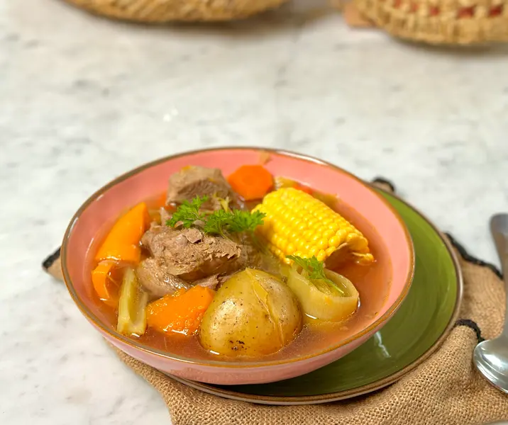 Puchero de osobuco de pavo