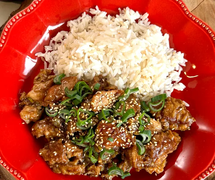 Cerdo a la naranja con arroz