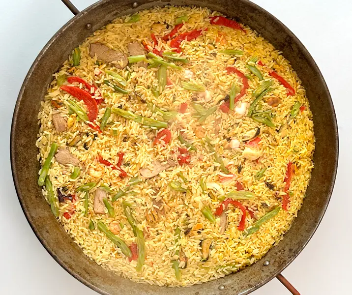 Arroz al disco con mariscos