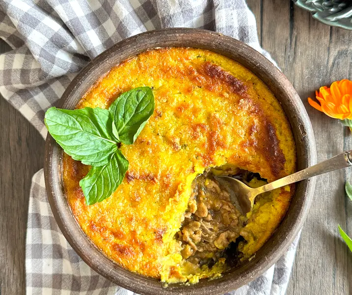 Pastel de choclo con pino de pollo