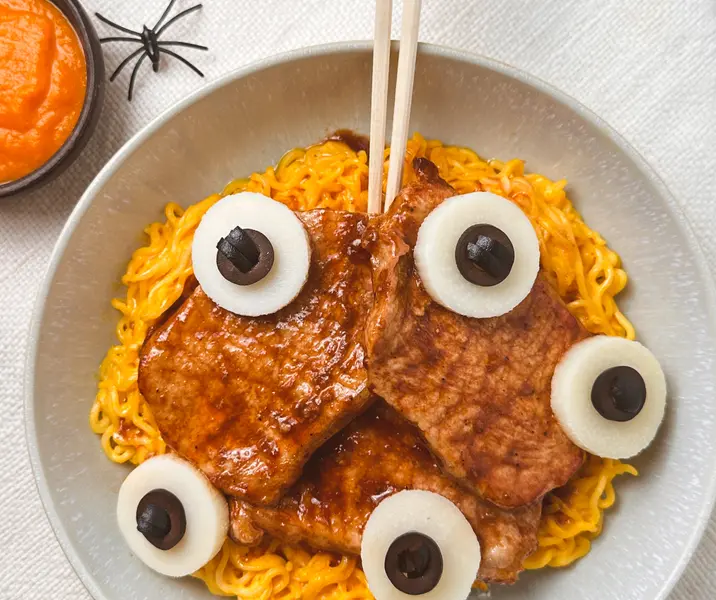 Lomo de cerdo agridulce con pasta