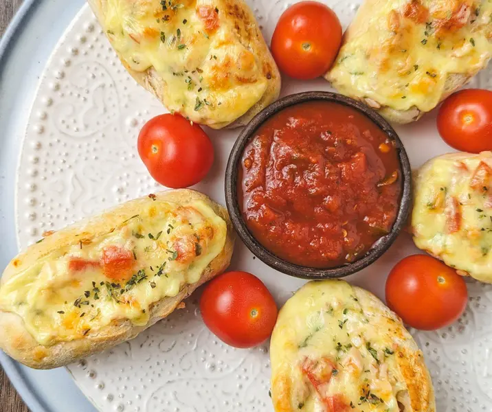 Botecitos napolitanos con pechuga de pavo asada