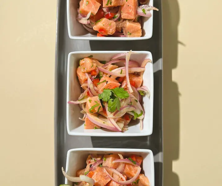 Ceviche de salmón