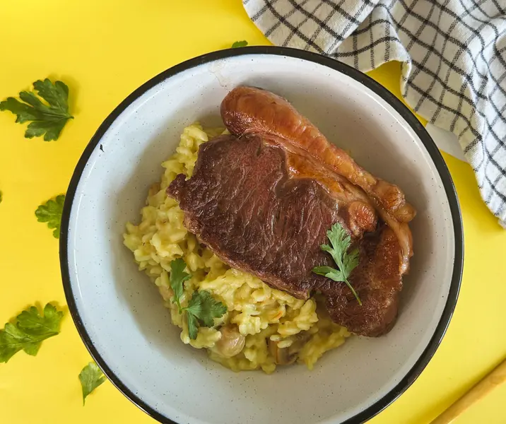Risotto de setas y lomo grillado