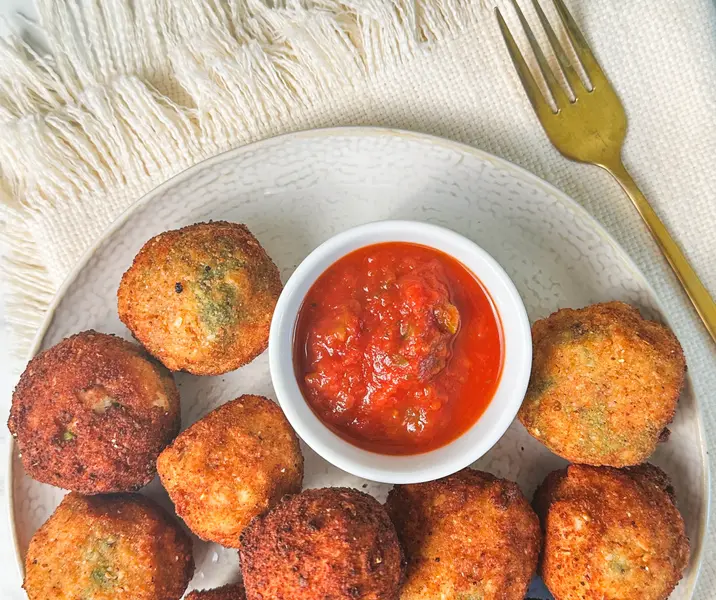 Croquetas españolas de pollo