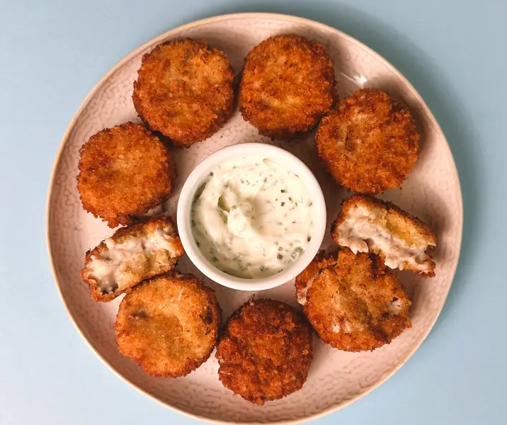 Croquetas españolas de jurel