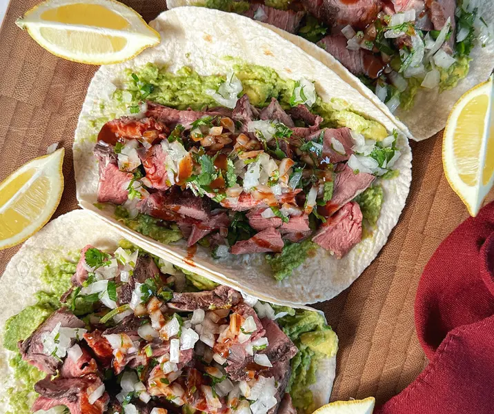 Tacos de carne asada del día anterior