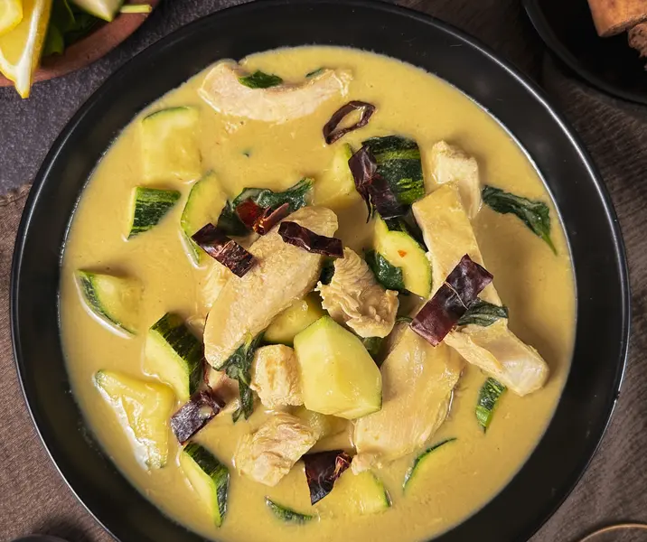 La rueda de la fortuna (curry verde)