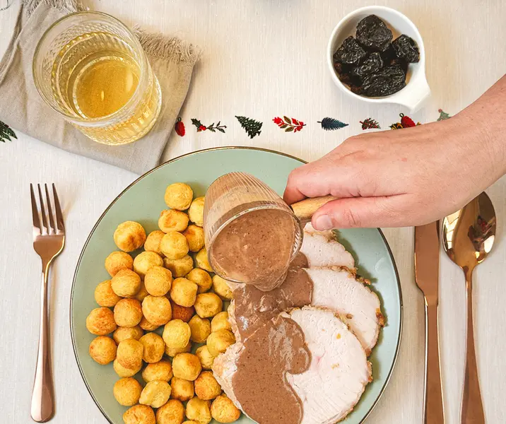 Pavo en salsa de ciruelas