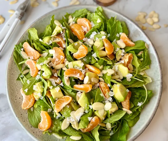 Ensalada verde con mandarinas